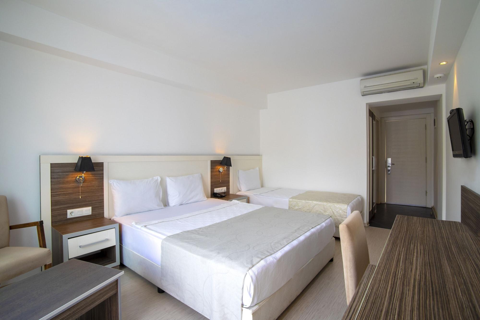 Club Shark Hotel Gümbet Extérieur photo