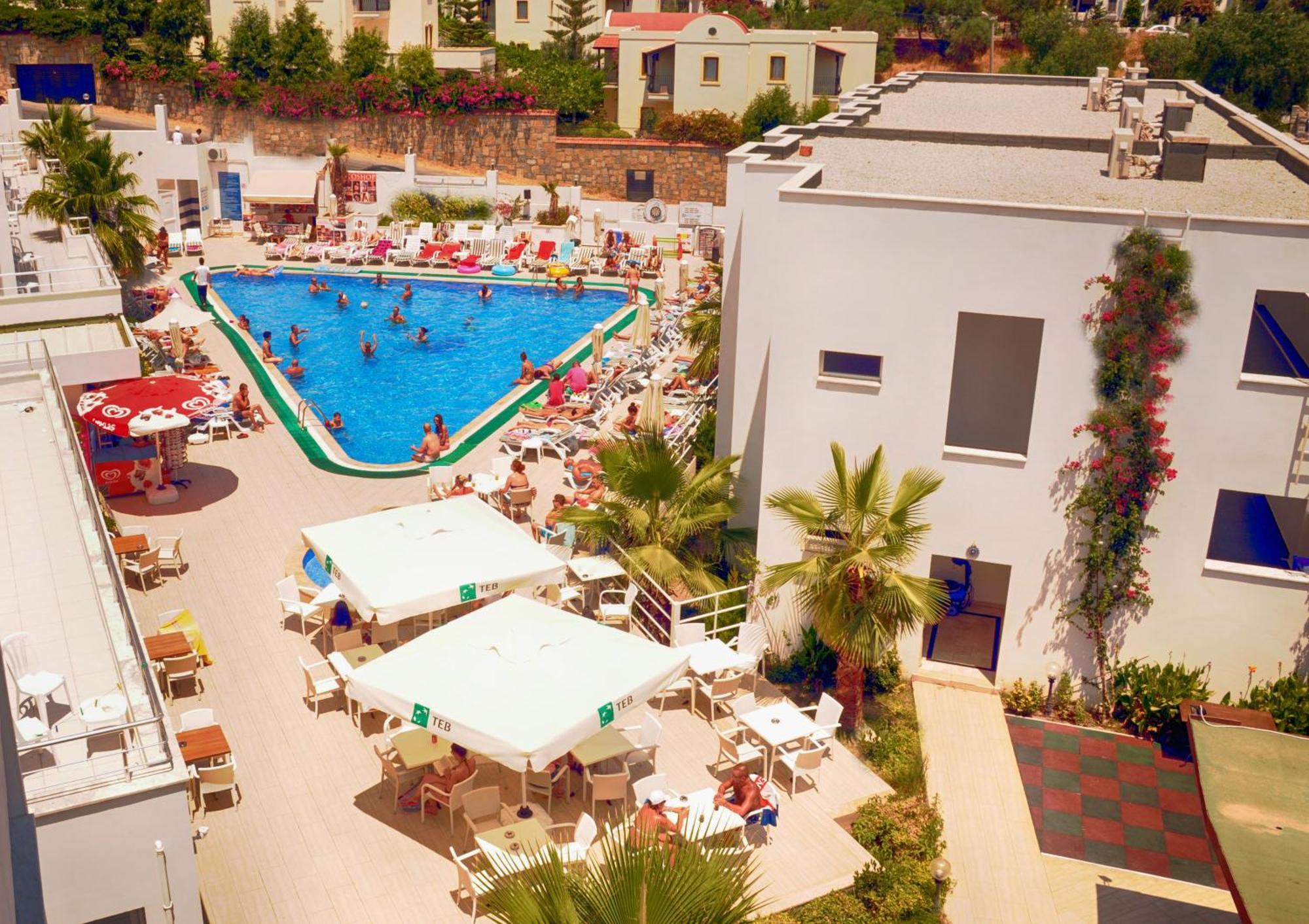 Club Shark Hotel Gümbet Extérieur photo